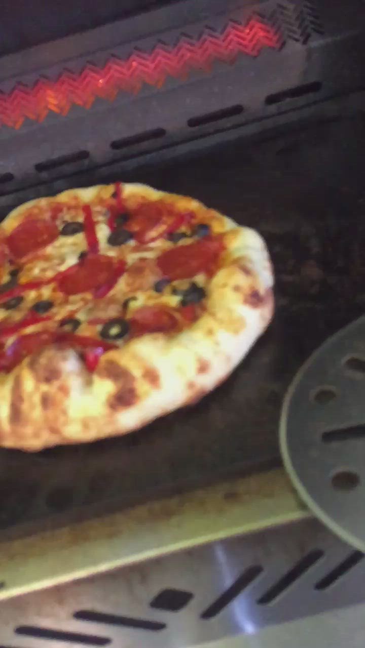 14" x 16" X 1/4 (0.25) with finger holes- The Standard in Baking oven steel & Reversible -Baking Oven Steel, pizza steel,  Two good sides unlike any other steel sold.
